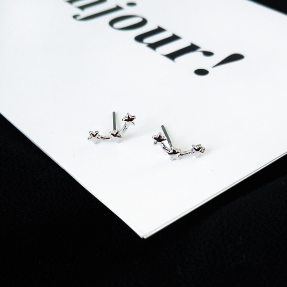 Triple Stars Zodiac Stud Earrings - Picture 2 of 4